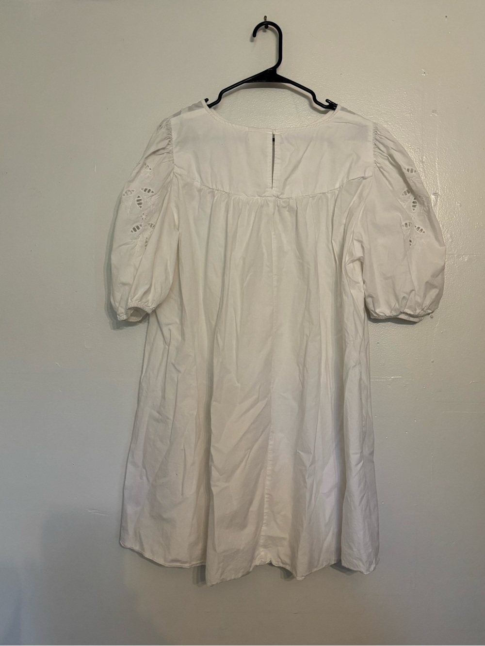 H&M White Puff-Sleeve Mini Dress